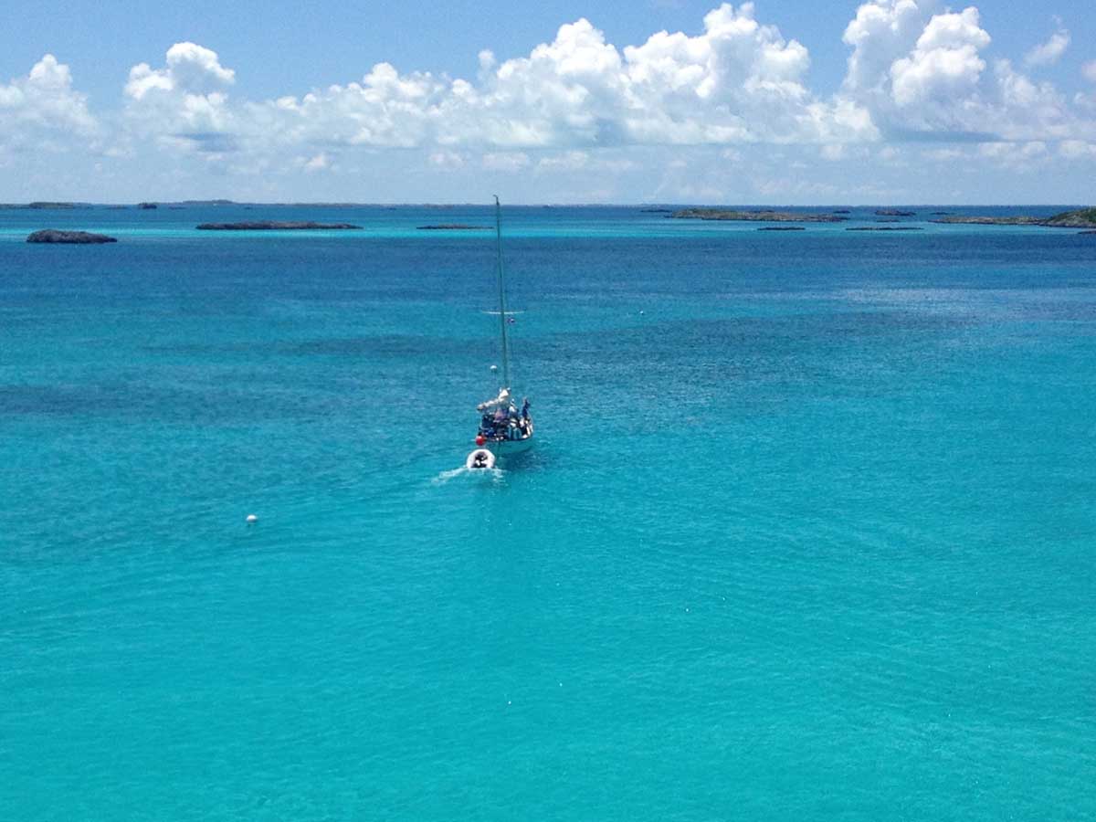 Read more about the article Small Boats Stuck At Sea During Covid-19: Trapped In Paradise